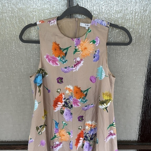 Tibi
Arya Asymmetrical Dress size 0. - Picture 7 of 15